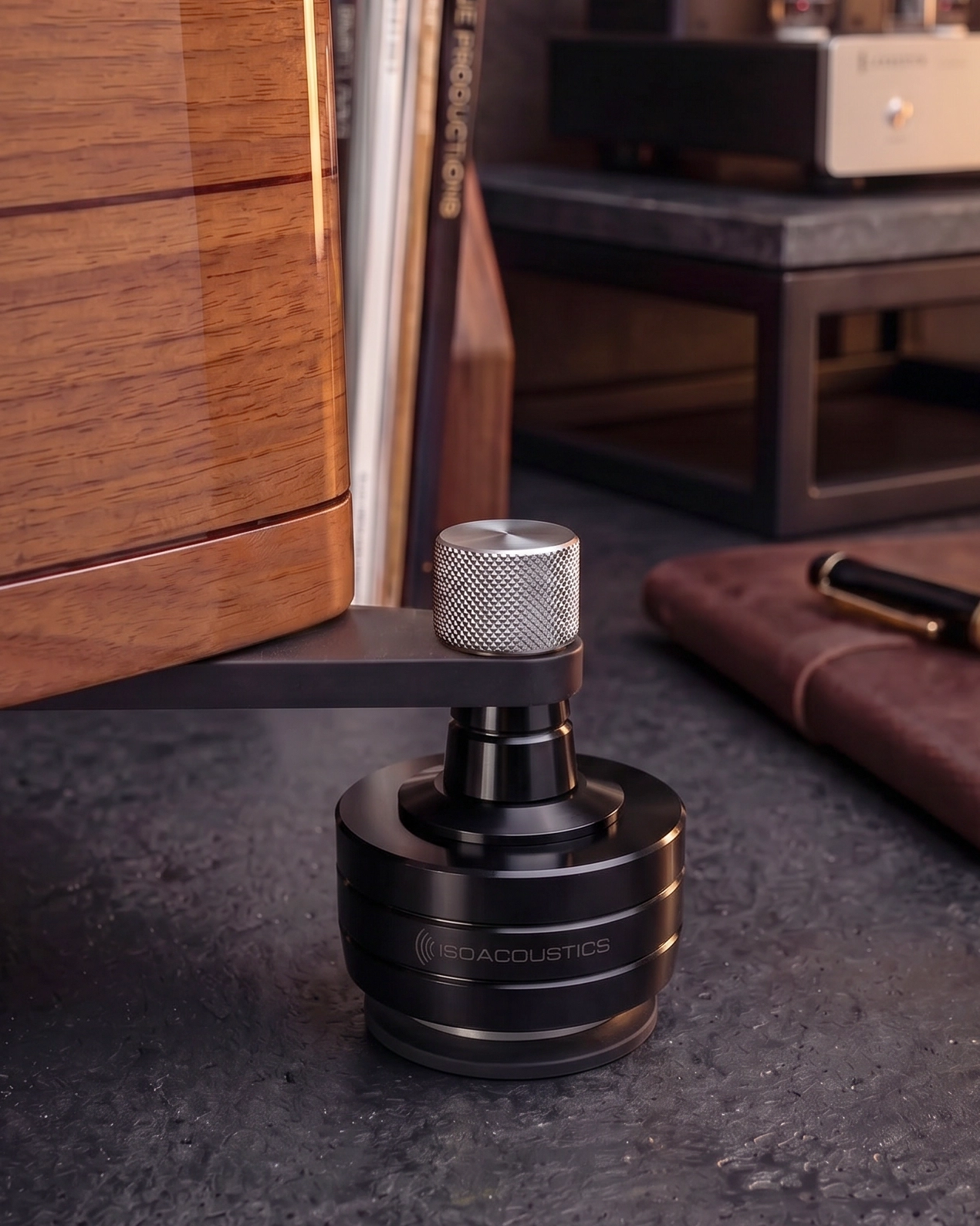 GAIA M8 Spacer for Sonus Faber Speaker | IsoAcoustics